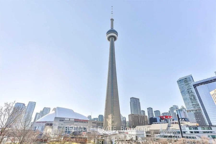 Lower Simcoe Street in Toronto · Waterfront Communities C1 — photo 2