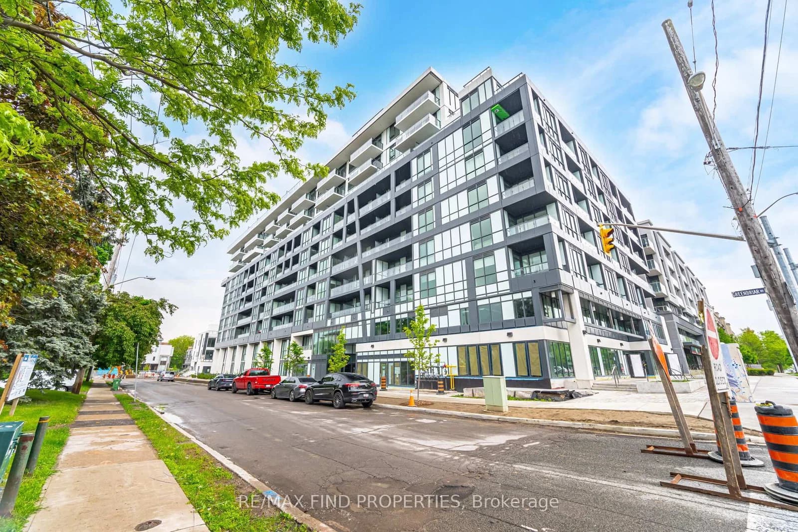 Photo of Greenbriar Road in Toronto · Bayview Village