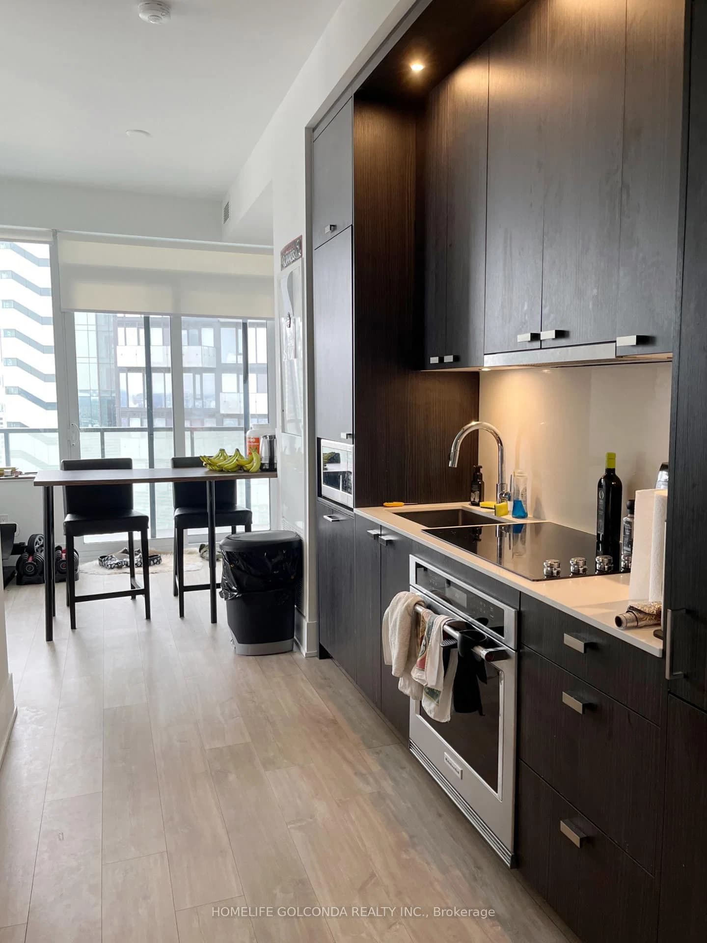 Front Street in Toronto · Waterfront Communities C1 — photo 2