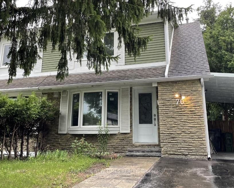 Photo of Apple Gate Crescent in Toronto · Hillcrest Village