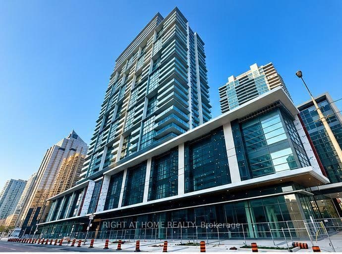 Photo of yonge Street in Toronto · Willowdale East