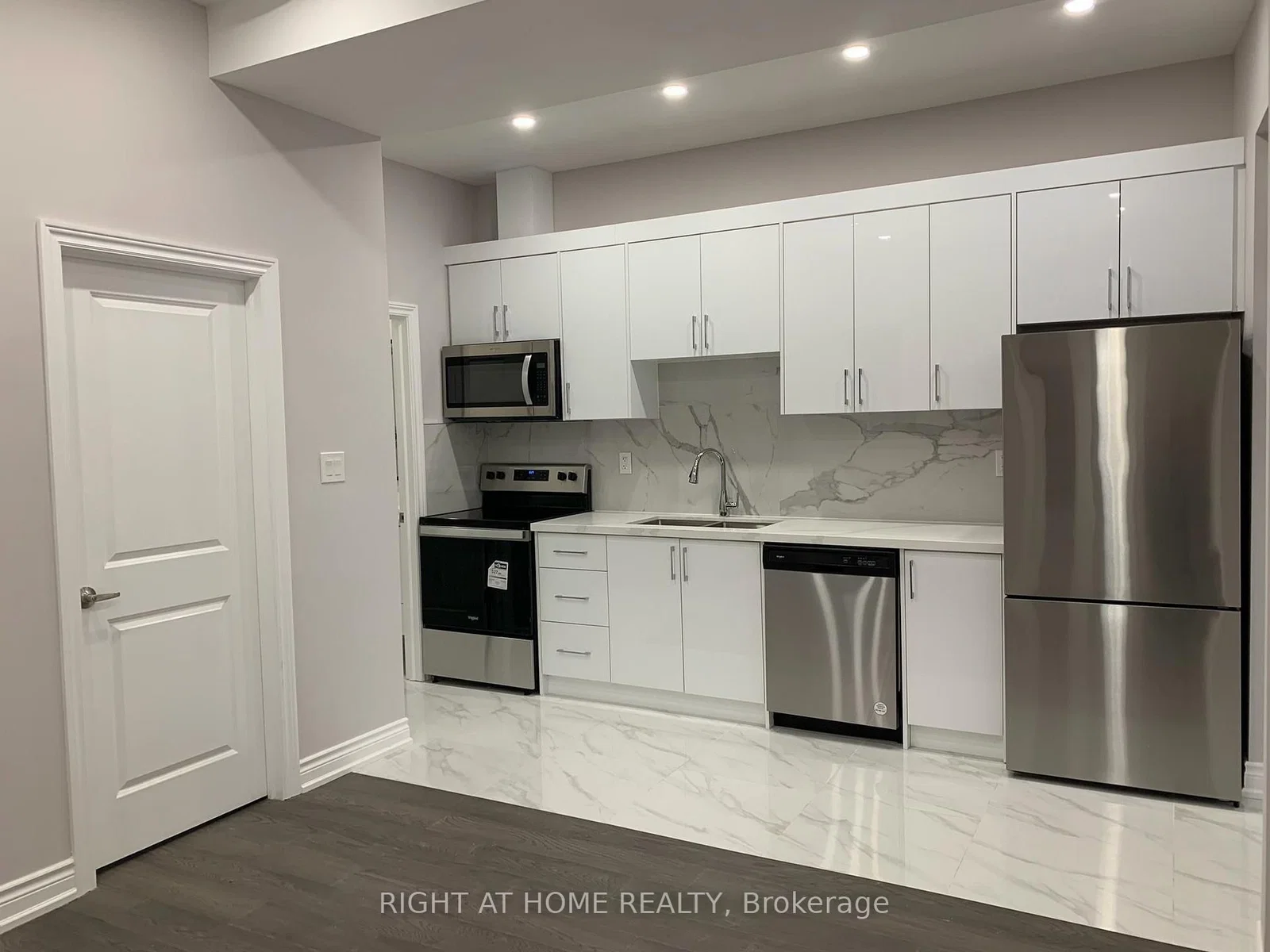 Photo of Brunswick Avenue Floor Unit in Toronto · University