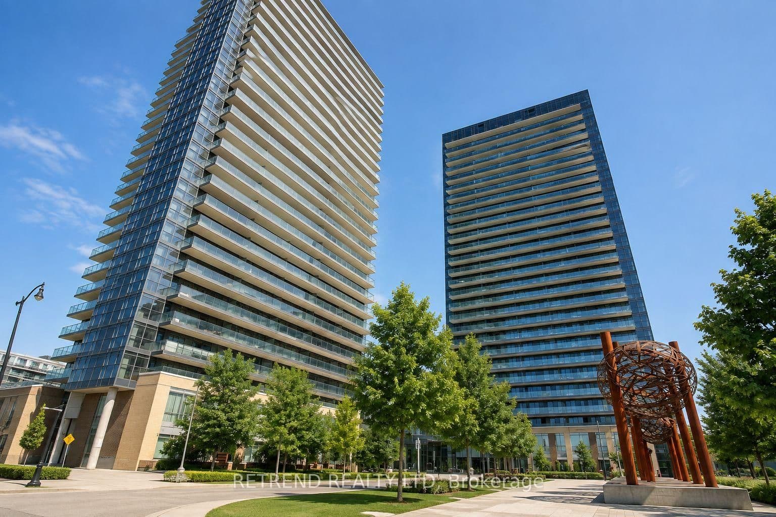 Photo of Singer Court in Toronto · Bayview Village