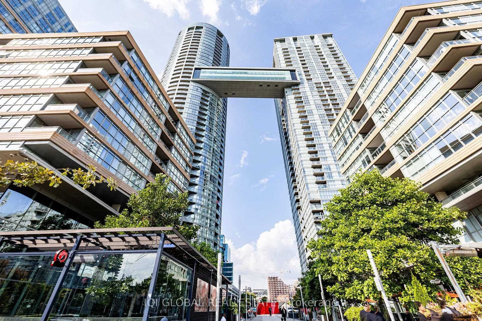 Photo of Iceboat Terrace in Toronto · Waterfront Communities C1