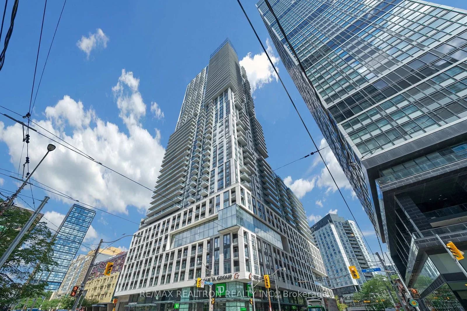 Photo of Jarvis Street in Toronto · Church-Yonge Corridor