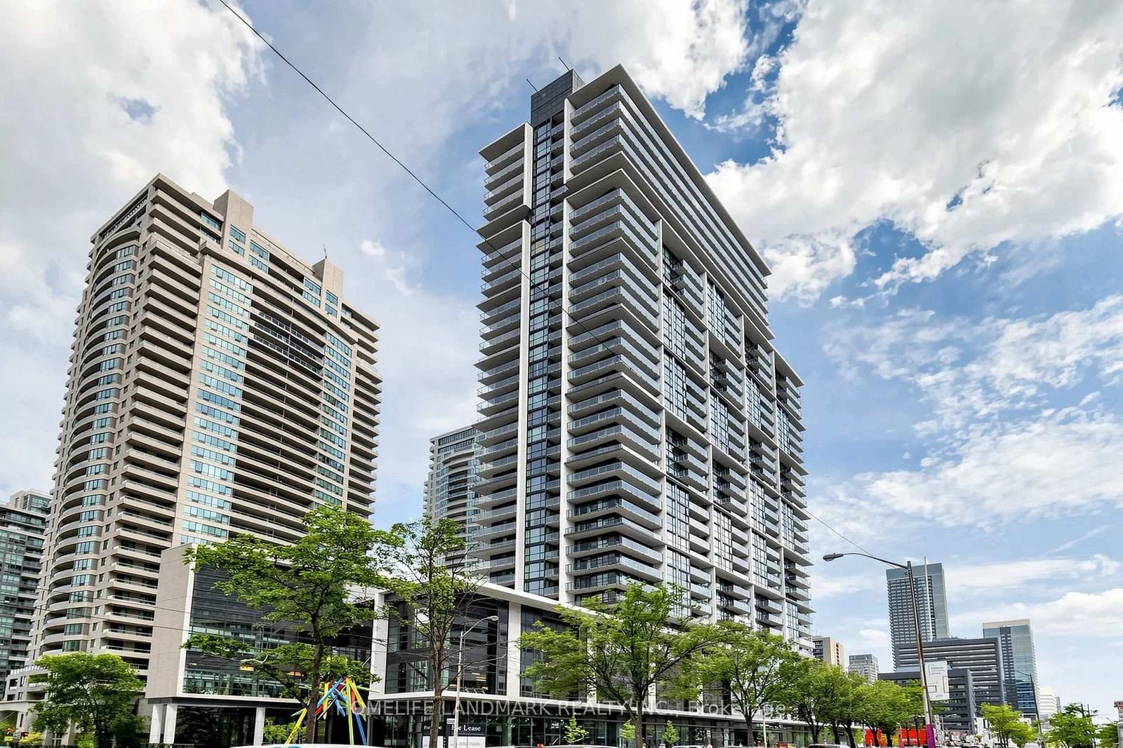 Photo of Yonge Street in Toronto · Willowdale East
