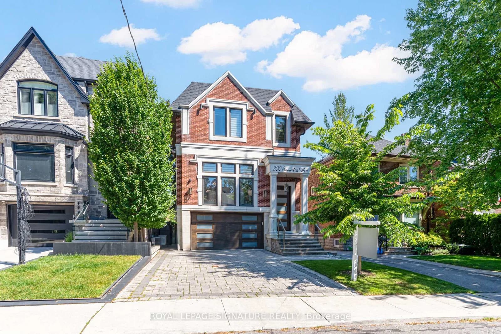 Photo of Snowdon Avenue in Toronto · Lawrence Park North