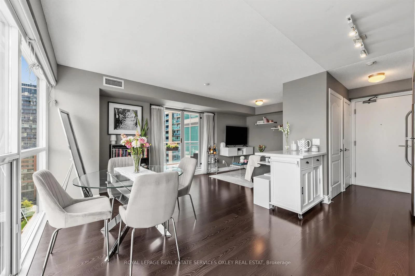 Western Battery Road in Toronto · Niagara — photo 2