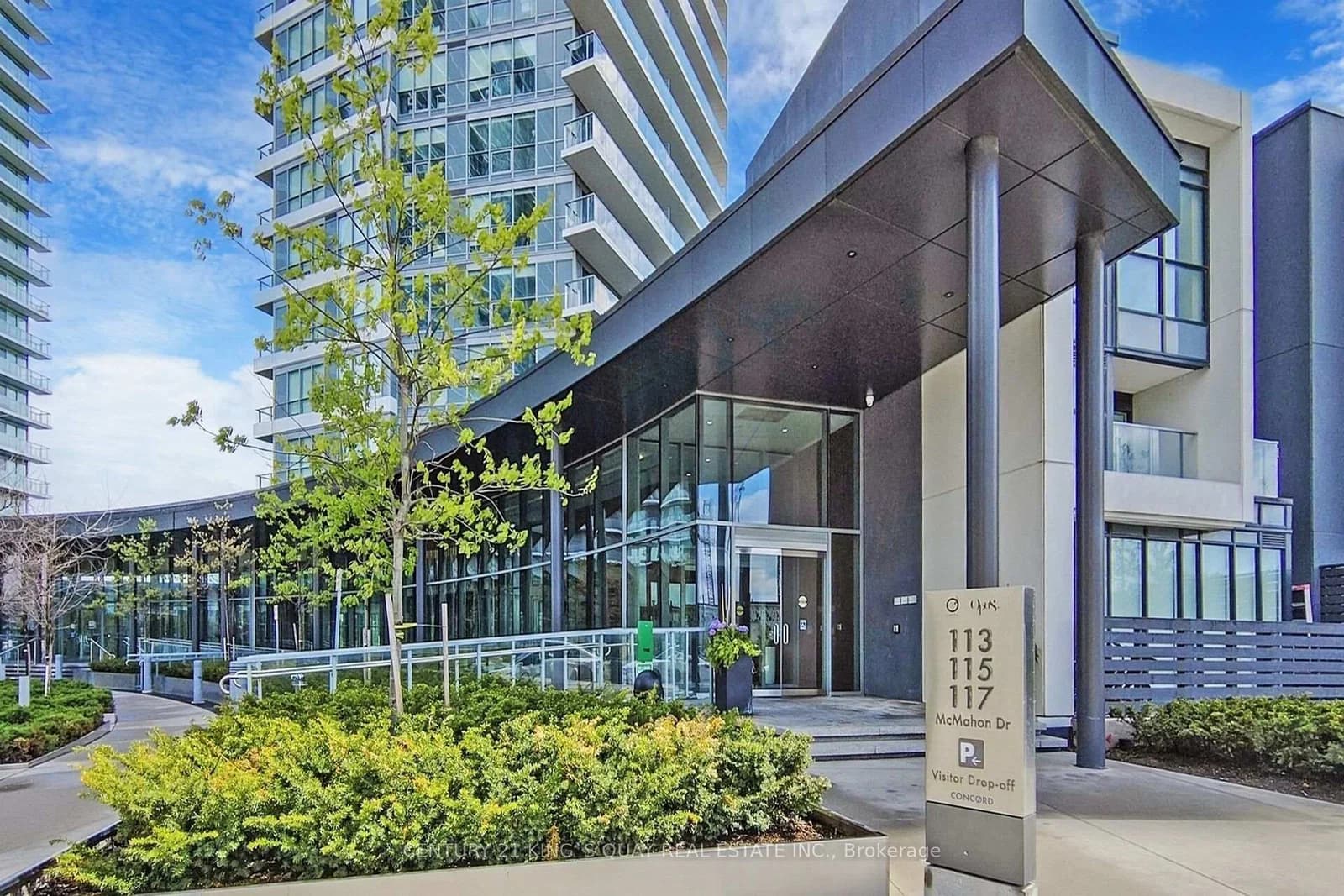 McMahon Drive in Toronto · Bayview Village — photo 3