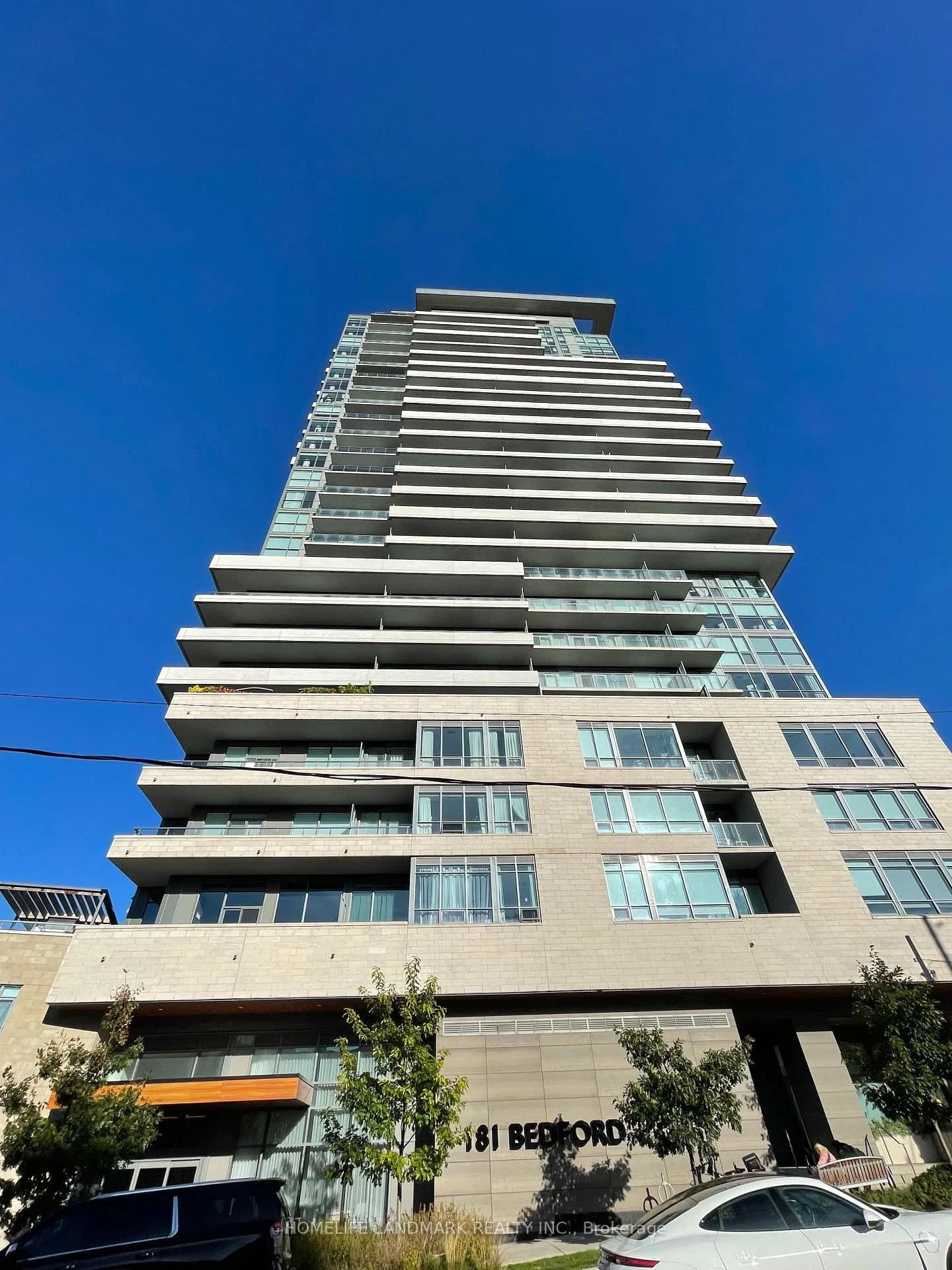 Bedford Road in Toronto · Annex — photo 2