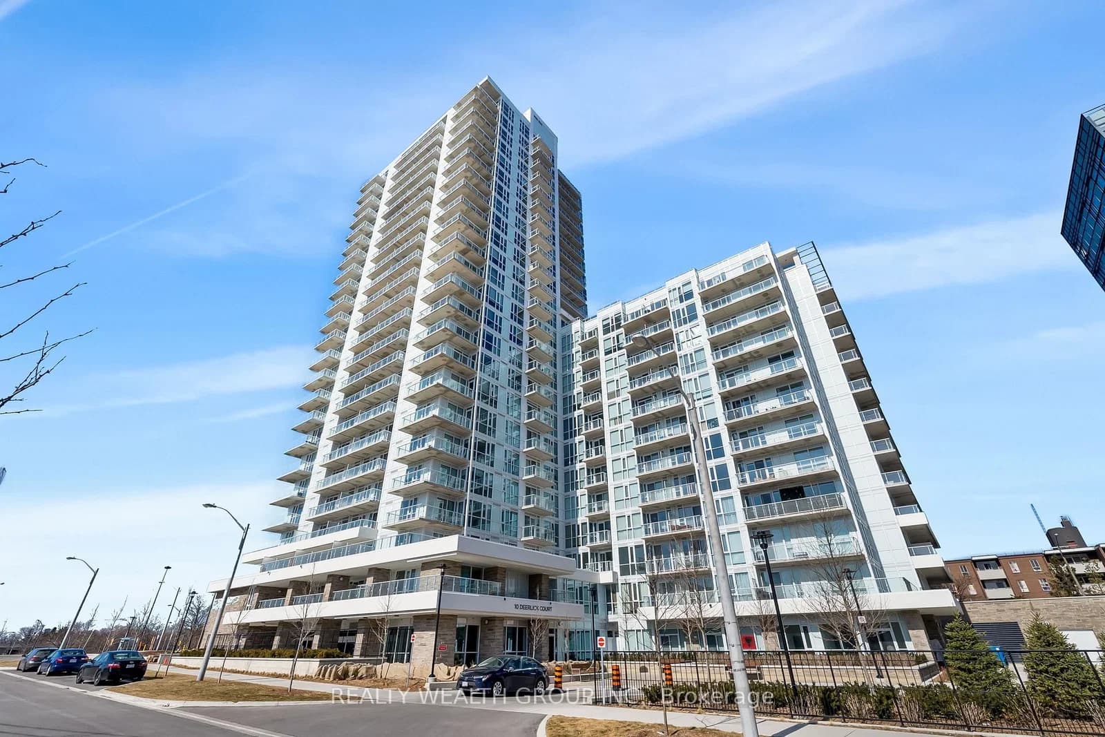 Photo of Deerlick Court in Toronto · Parkwoods-Donalda