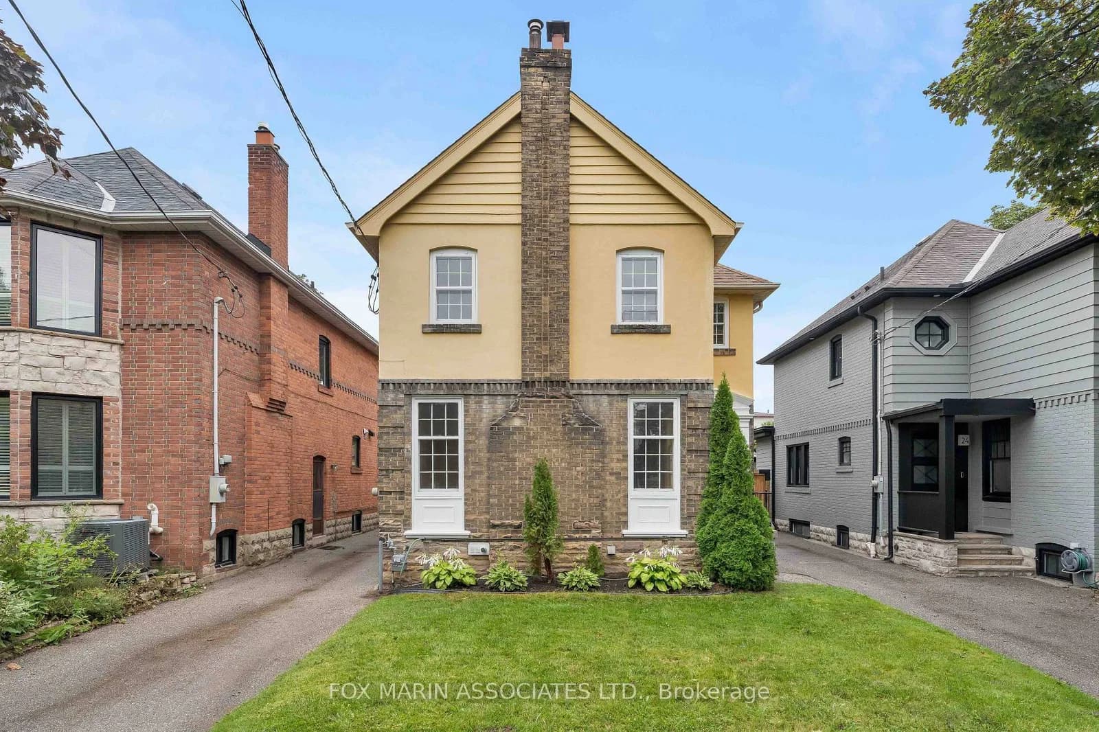 Claxton Boulevard in Toronto · Humewood-Cedarvale — photo 2