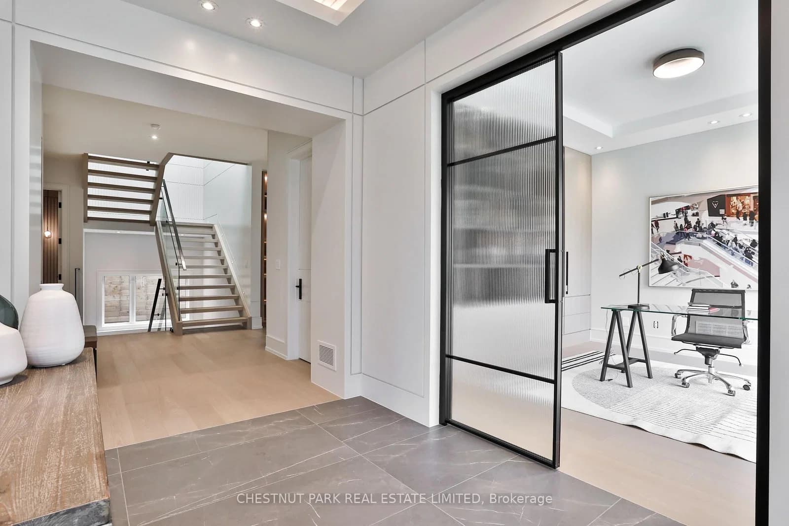 Marchwood Drive in Toronto · Lansing-Westgate — photo 3