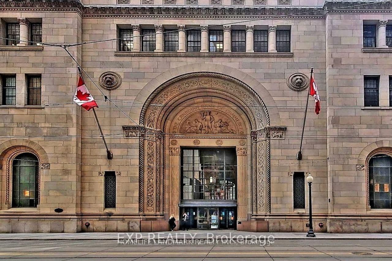 King Street in Toronto · Bay Street Corridor — photo 3