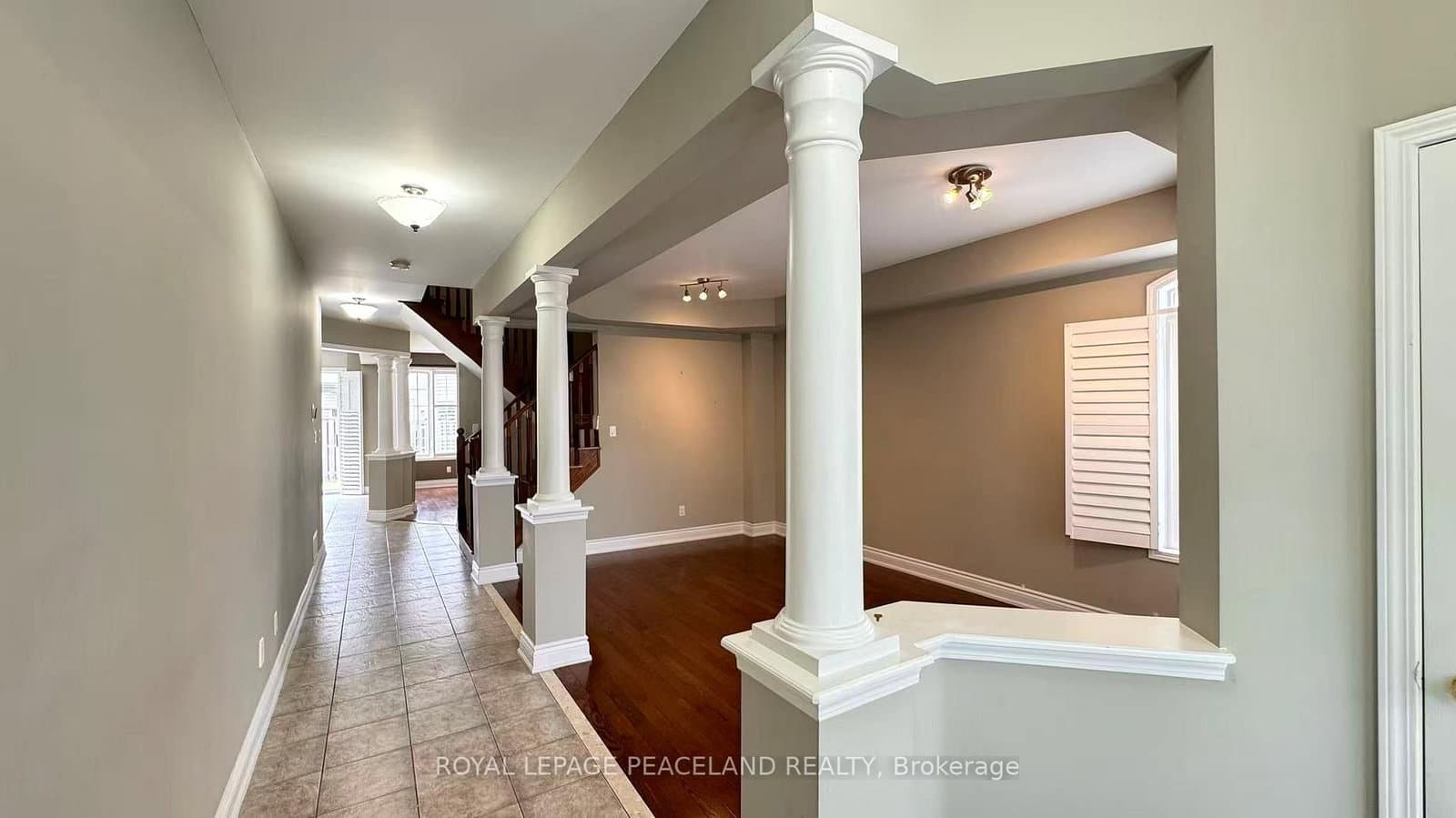 Cragg Crescent in Ajax · Northwest Ajax — photo 2