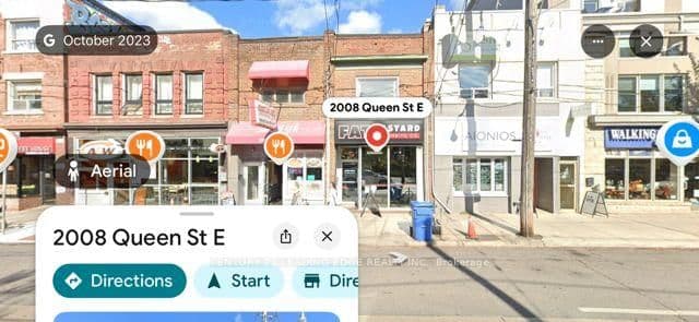 Queen Street in Toronto · The Beaches — photo 2