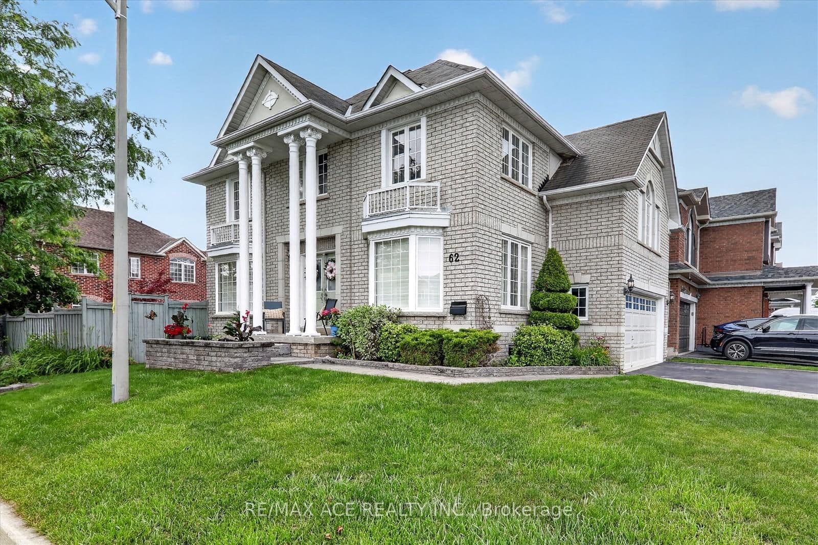 Dent Street in Ajax · Northwest Ajax — photo 2