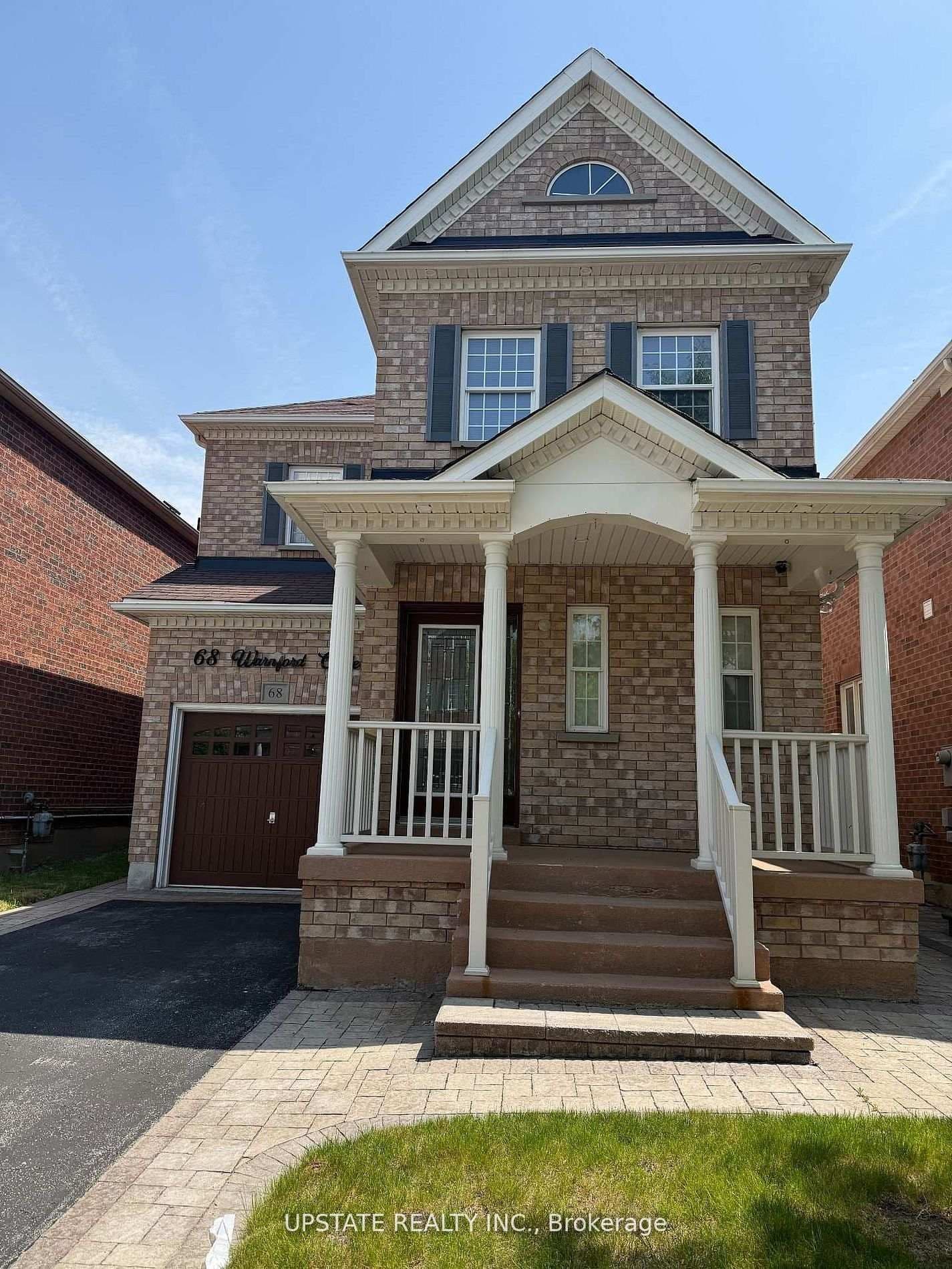 Warnford Circle in Ajax · Northeast Ajax — photo 3