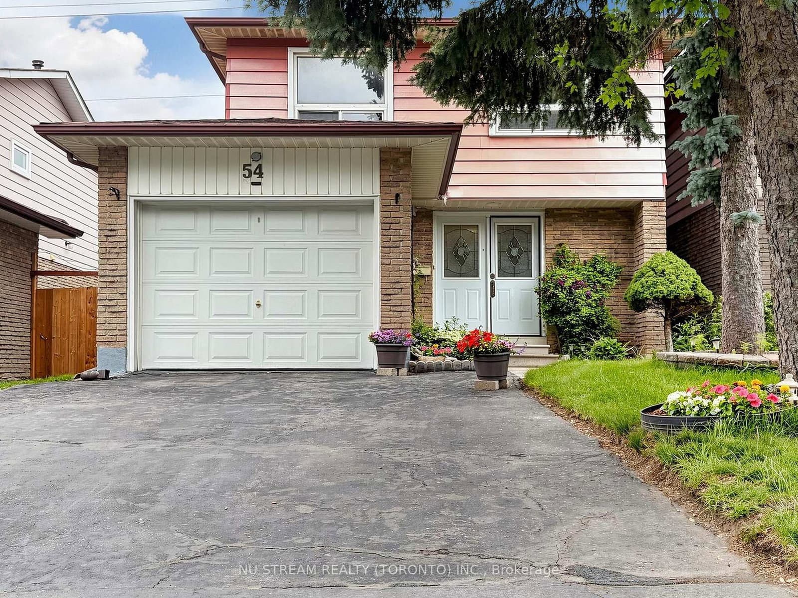 Photo of Ashridge Drive in Toronto · Agincourt North