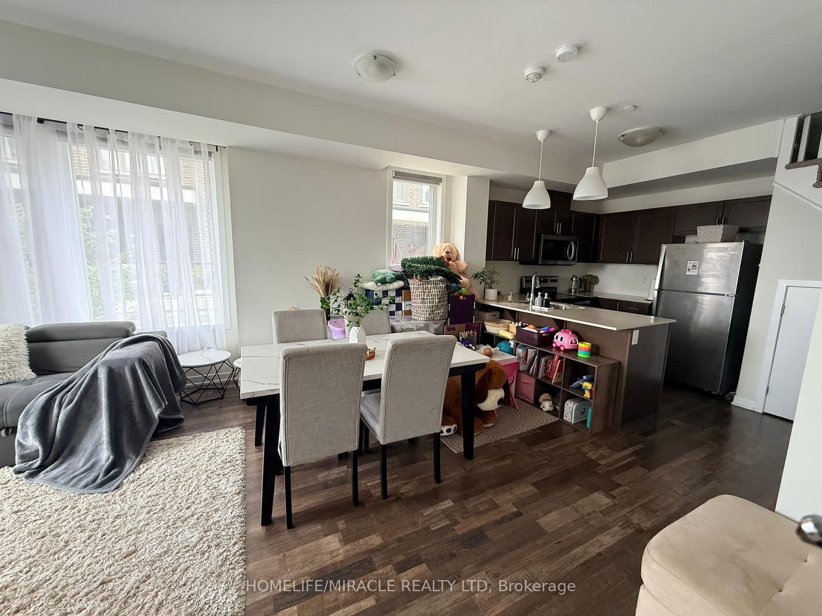 Whites Road in Pickering · Woodlands — photo 3