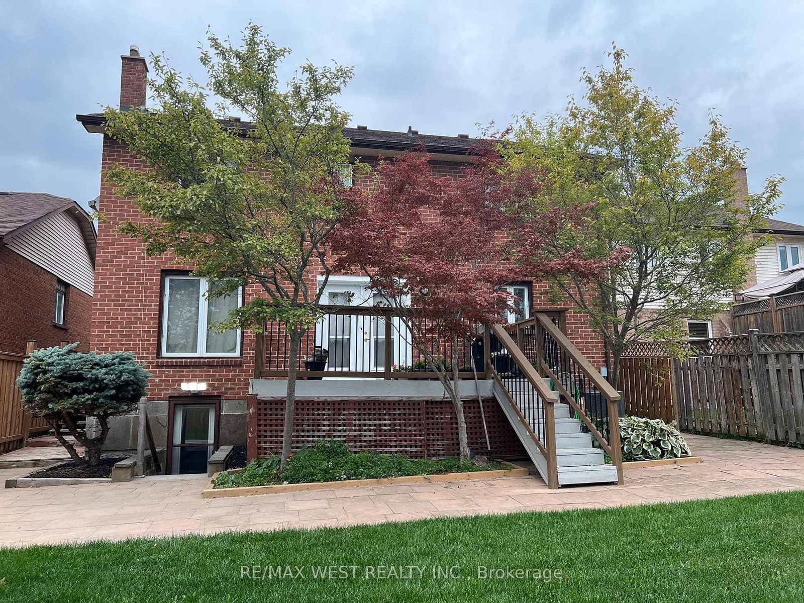 Taylorwood Road in Oshawa · Samac — photo 2