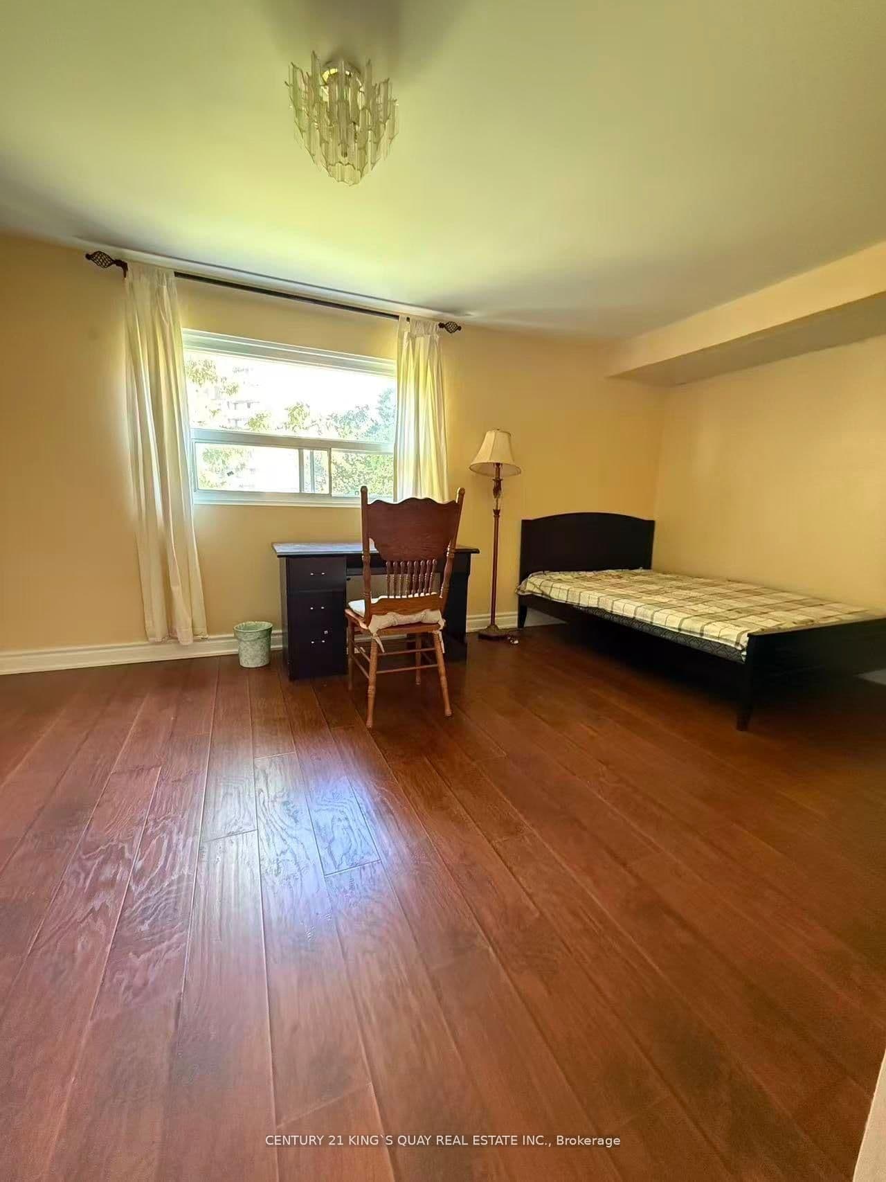 Photo of Bridletowne Circle in Toronto · L'Amoreaux