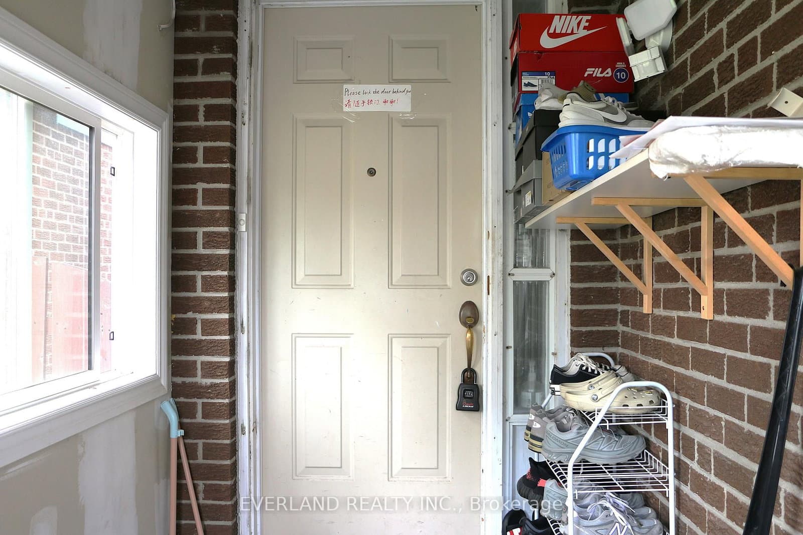 Hartleywood Drive No2 bedroom in Toronto · Agincourt North — photo 2
