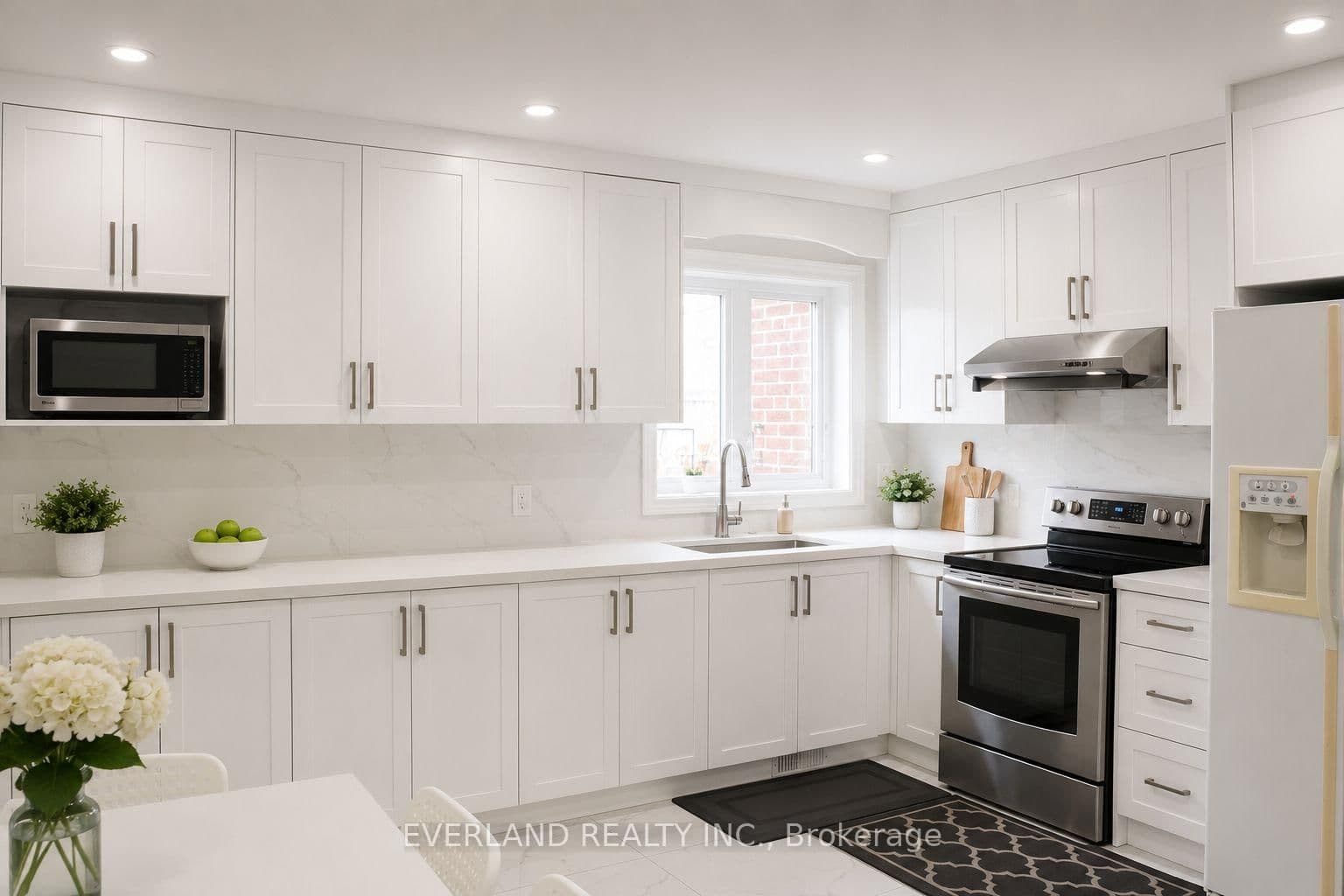 Hartleywood Drive No2 bedroom in Toronto · Agincourt North — photo 3