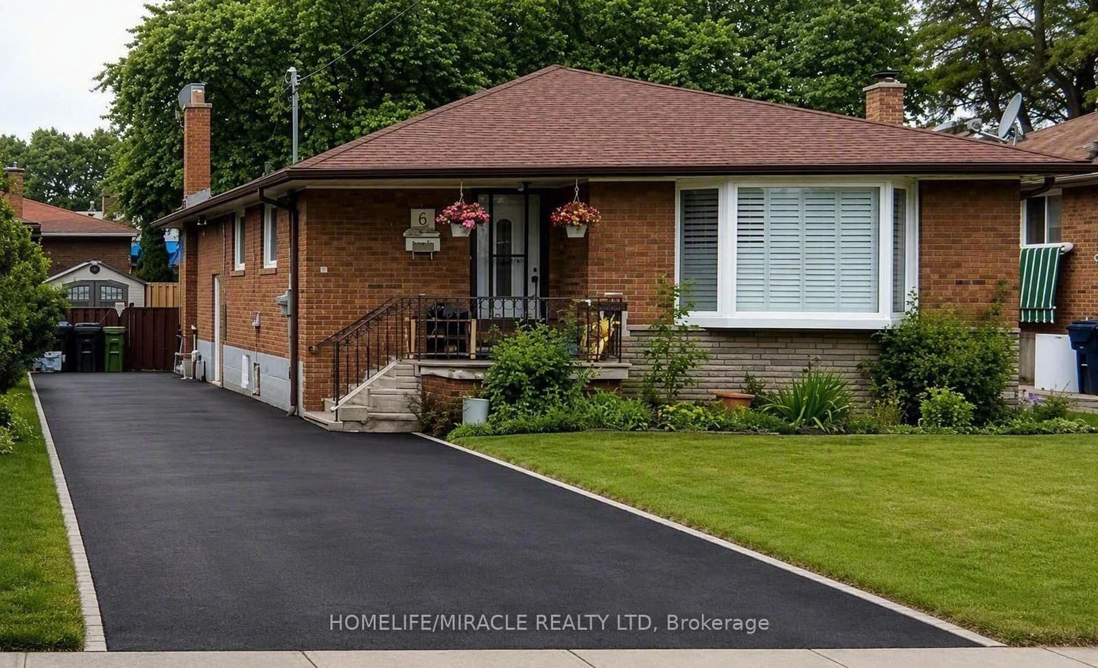 Photo of Barnes Crescent in Toronto · Woburn