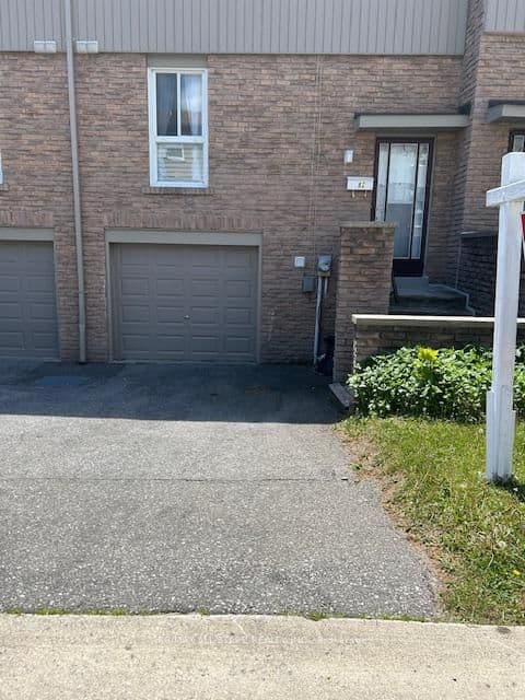 Photo of Alexmuir Boulevard in Toronto · Agincourt North