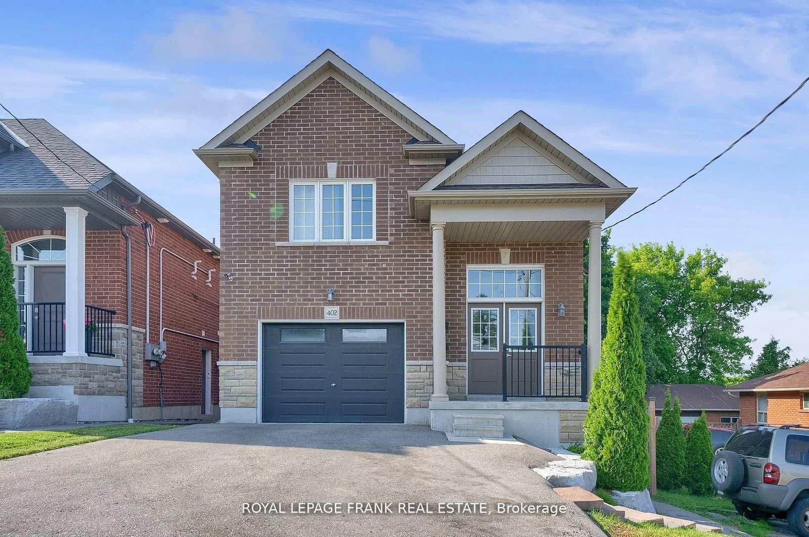 Olive Avenue in Oshawa · Central