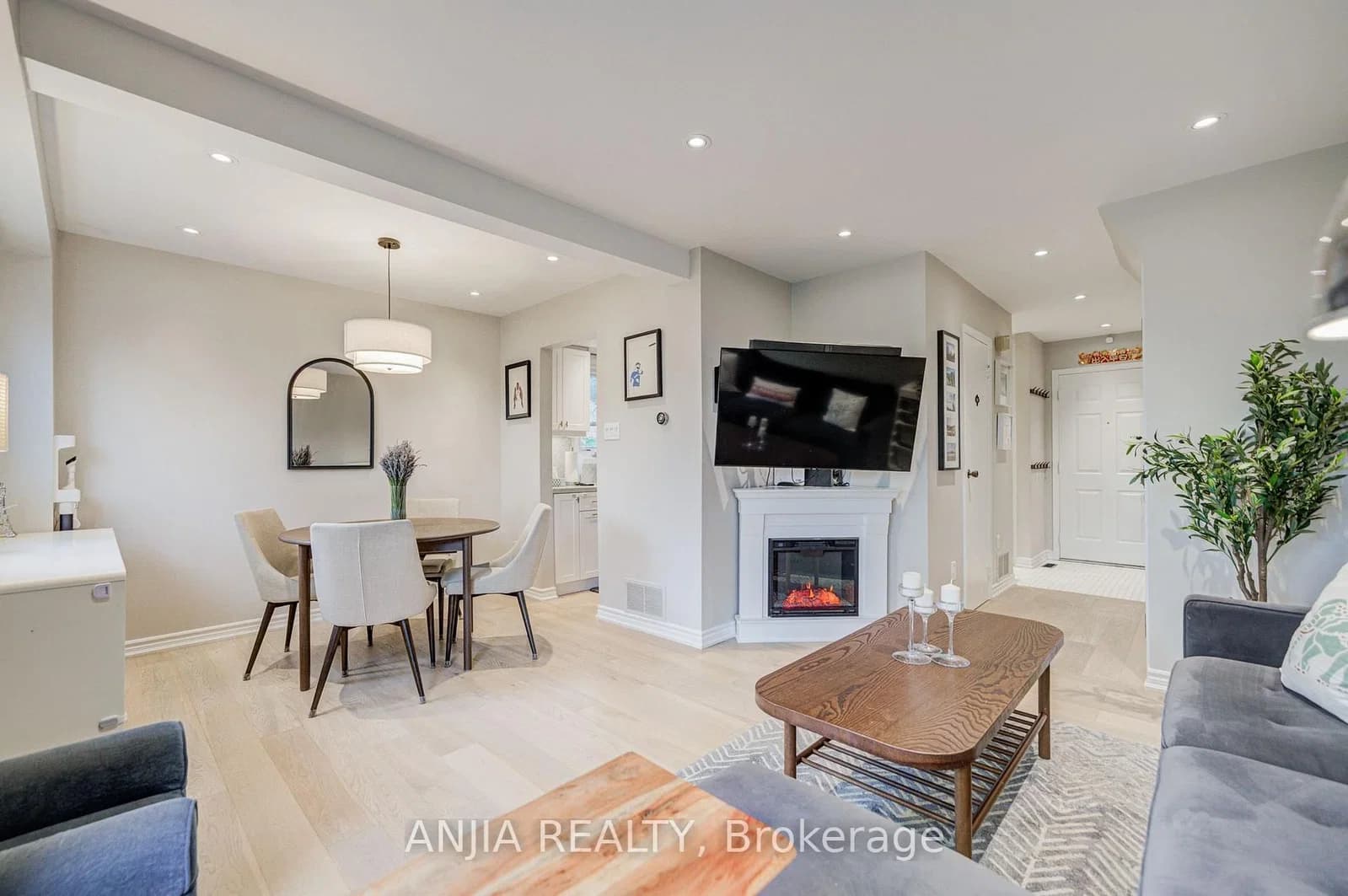 Photo of Maresfield Drive in Toronto · Milliken