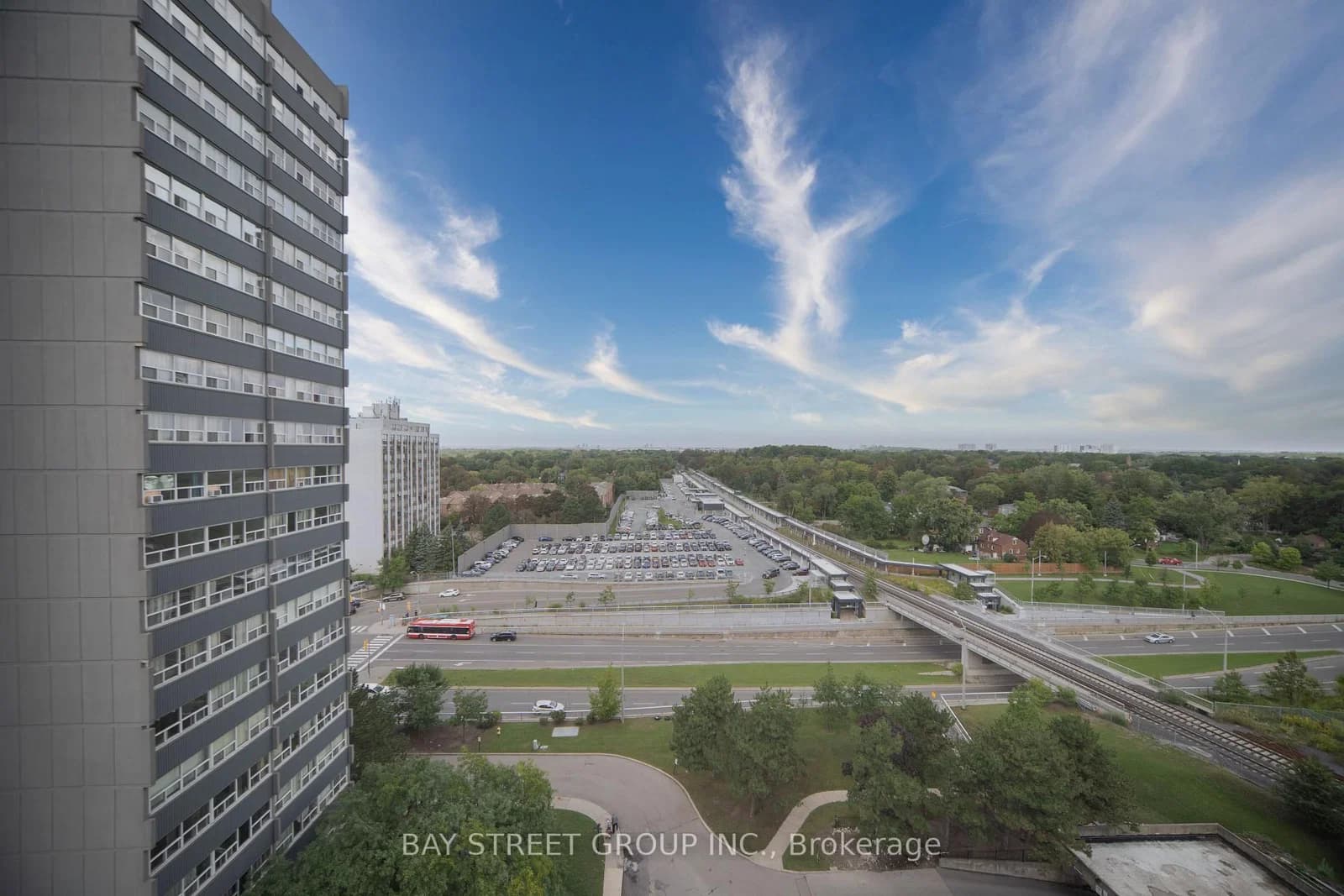 Sheppard Avenue in Toronto · Agincourt South-Malvern West — photo 3