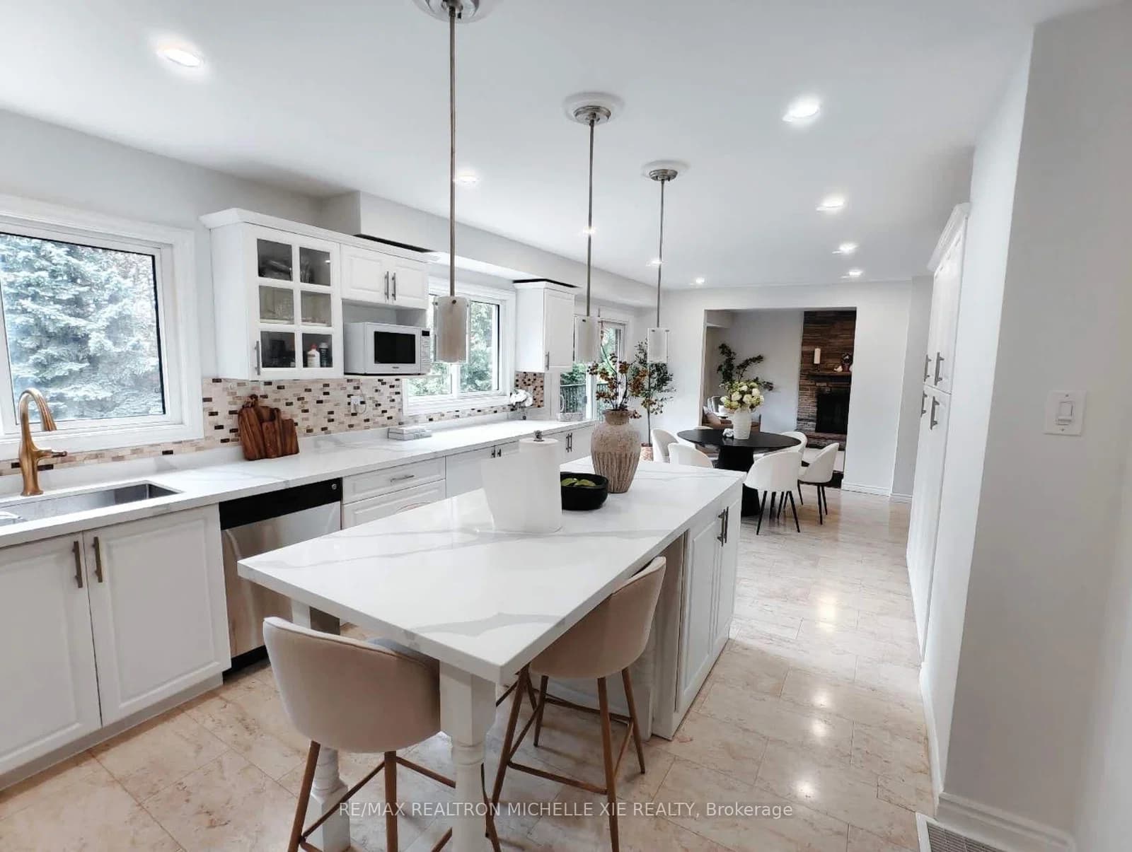 Photo of Creekwood Drive in Toronto · Morningside