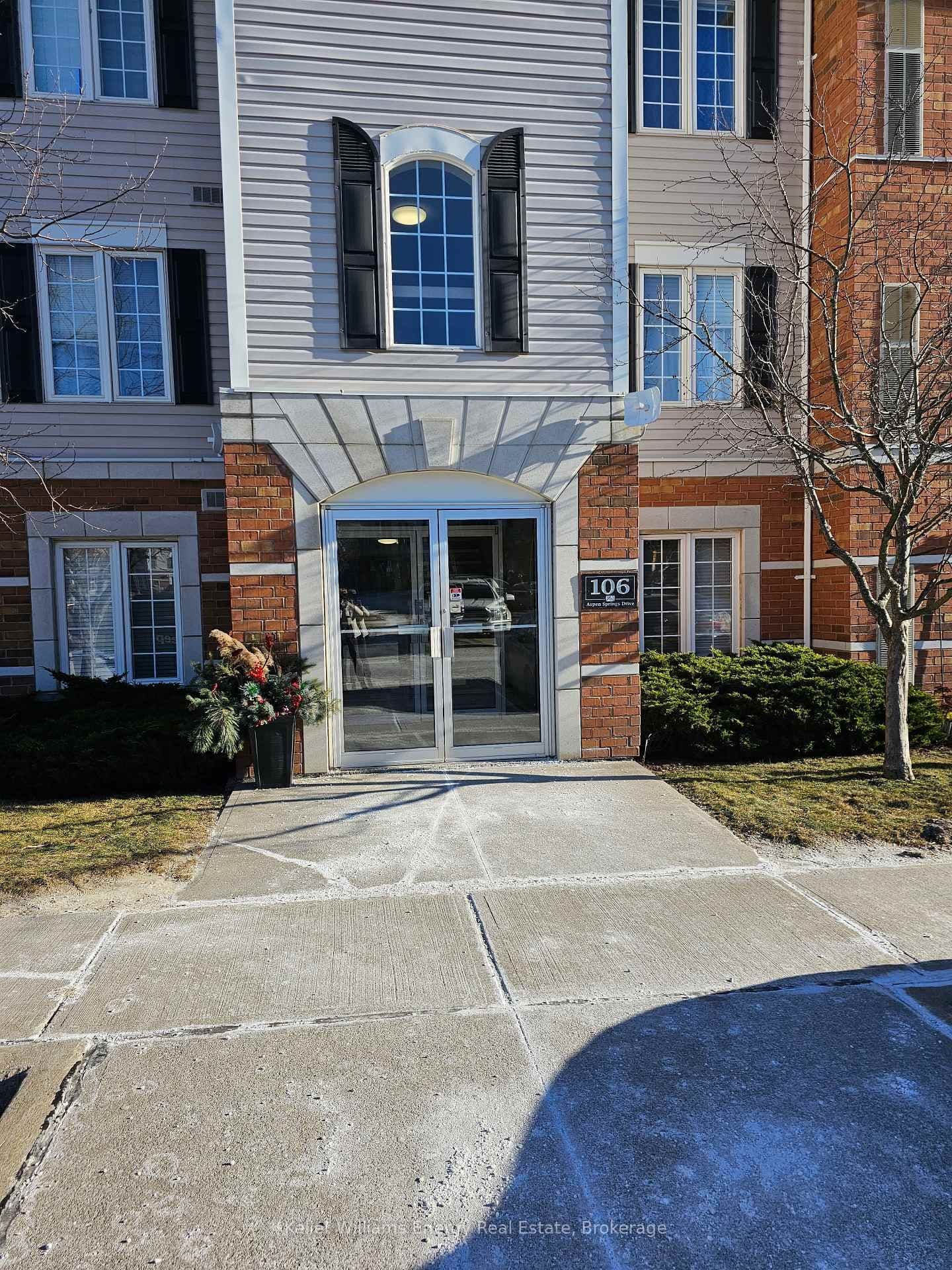 Photo of Aspen Springs Drive in Clarington · Bowmanville