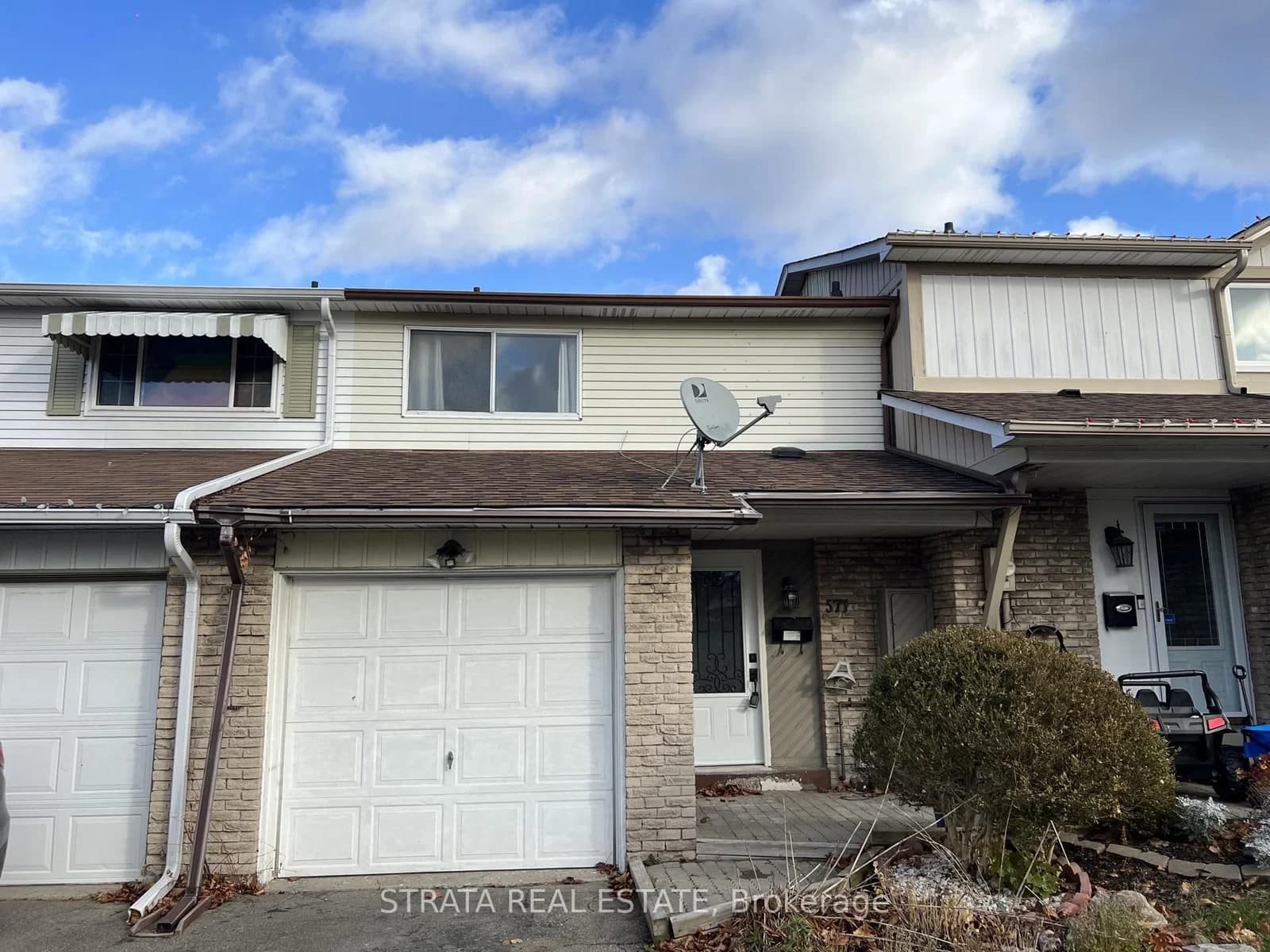 Photo of Dorchester Drive in Oshawa · Vanier