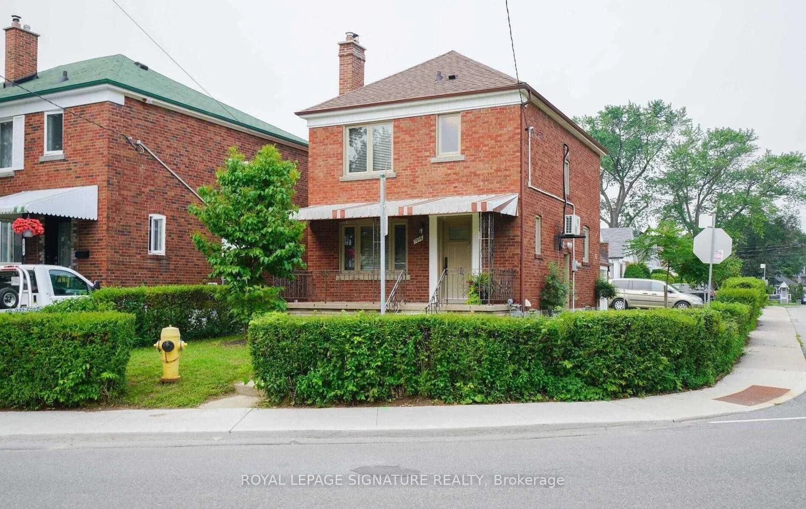 Photo of Greenwood Avenue in Toronto · Danforth Village-East York