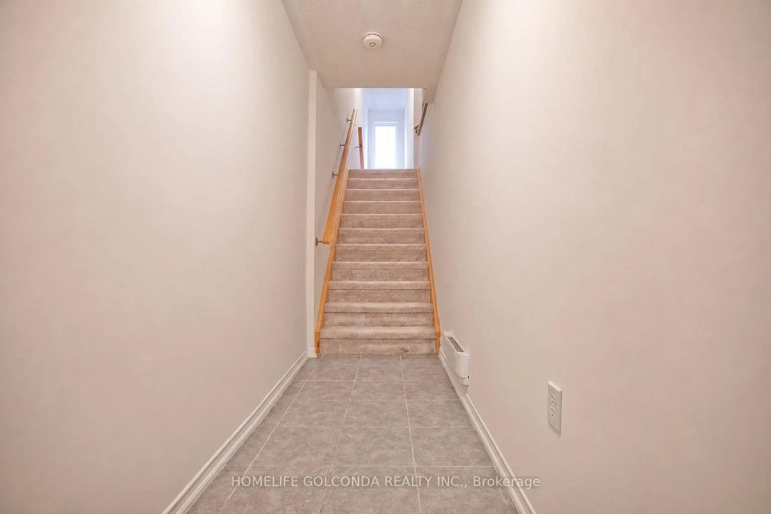 Deputy Minister Path in Oshawa · Windfields — photo 2