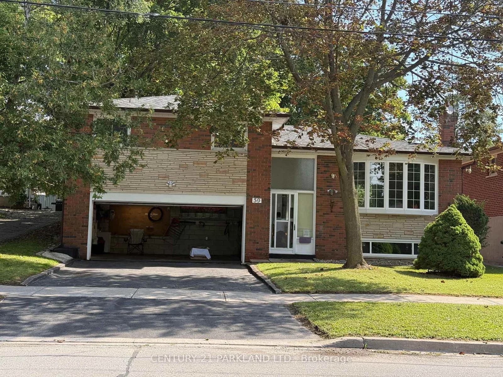 Photo of Cedar Drive in Toronto · Scarborough Village