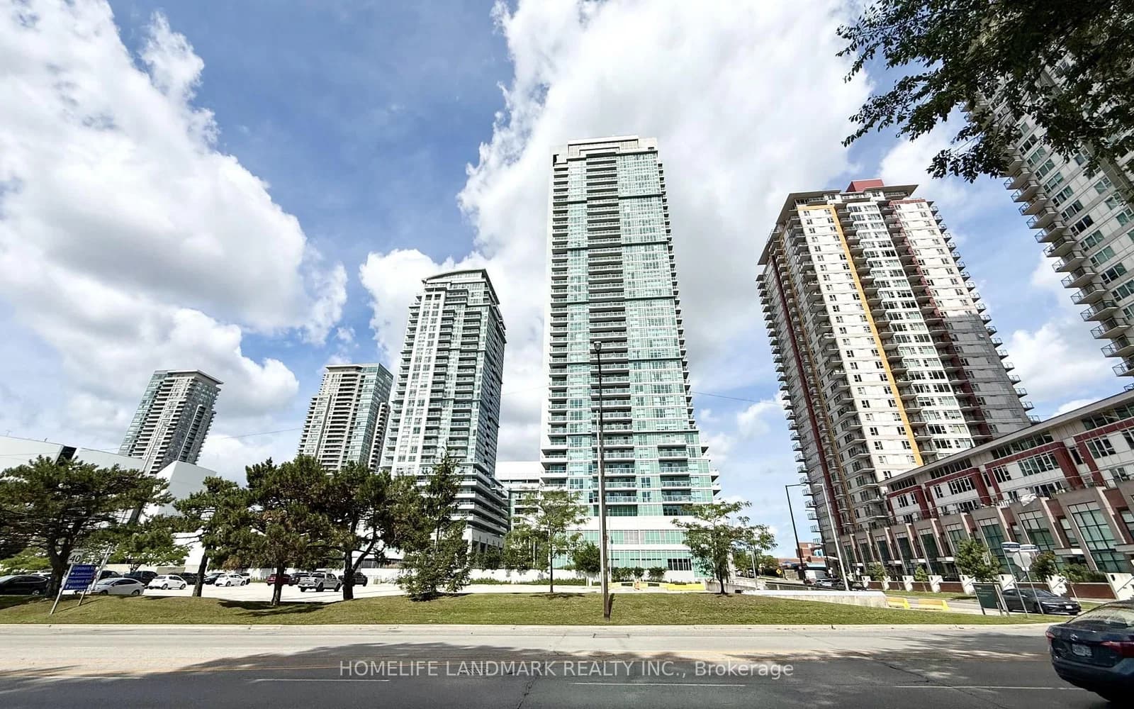 Photo of Town Centre Court in Toronto · Bendale