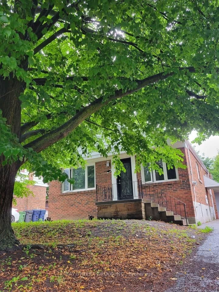 Photo of Phyllis Avenue in Toronto · Cliffcrest