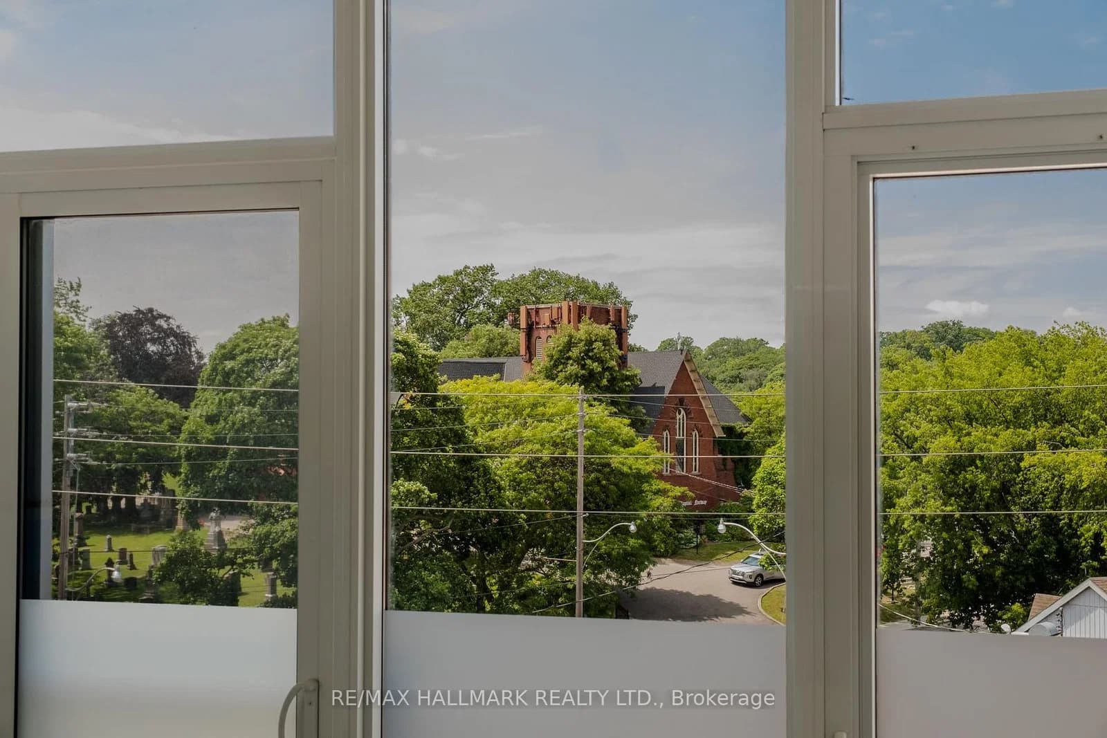 Photo of Haslett Avenue in Toronto · The Beaches