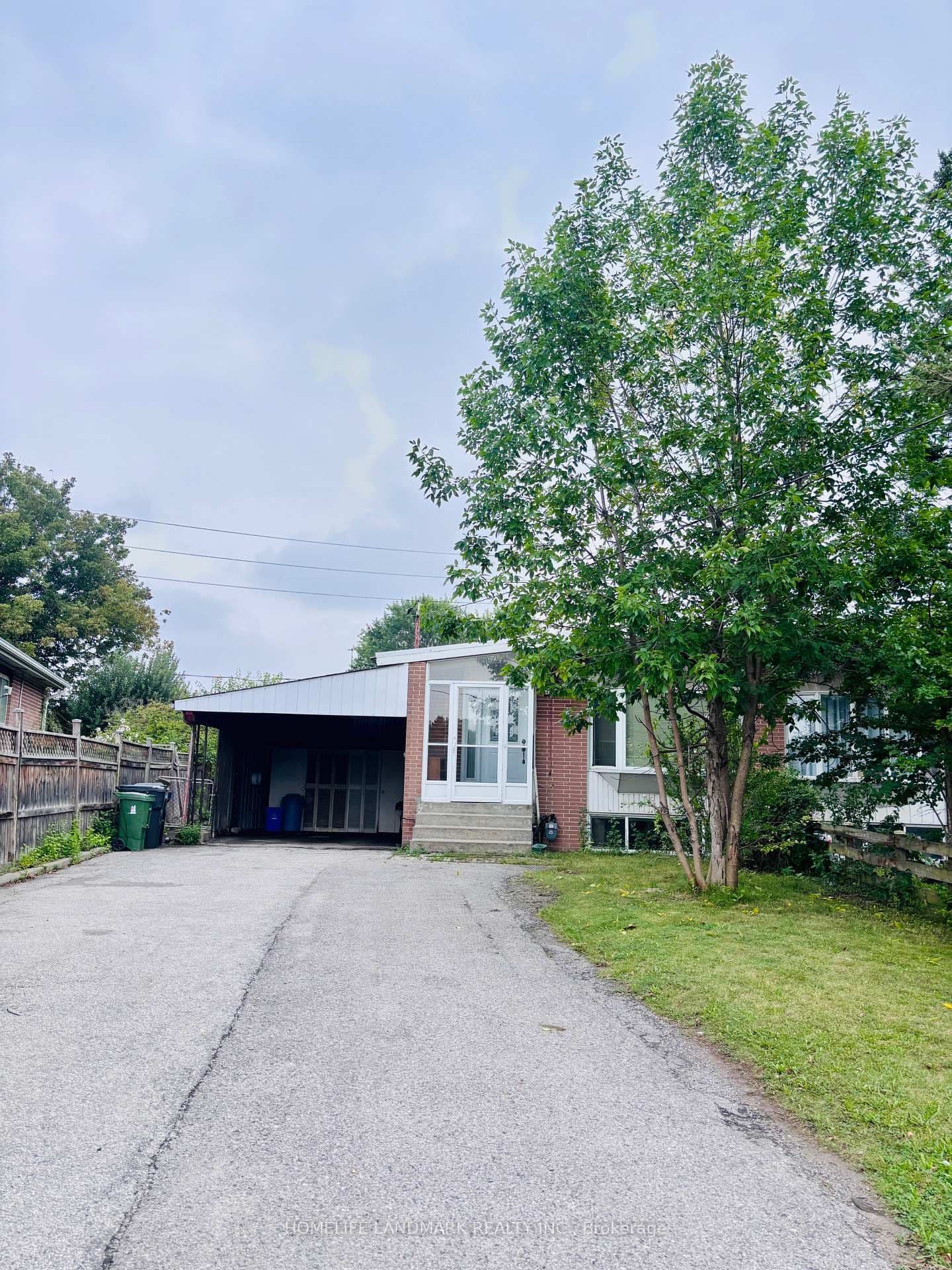 Photo of Tourmaline Drive in Toronto · Tam O'Shanter-Sullivan