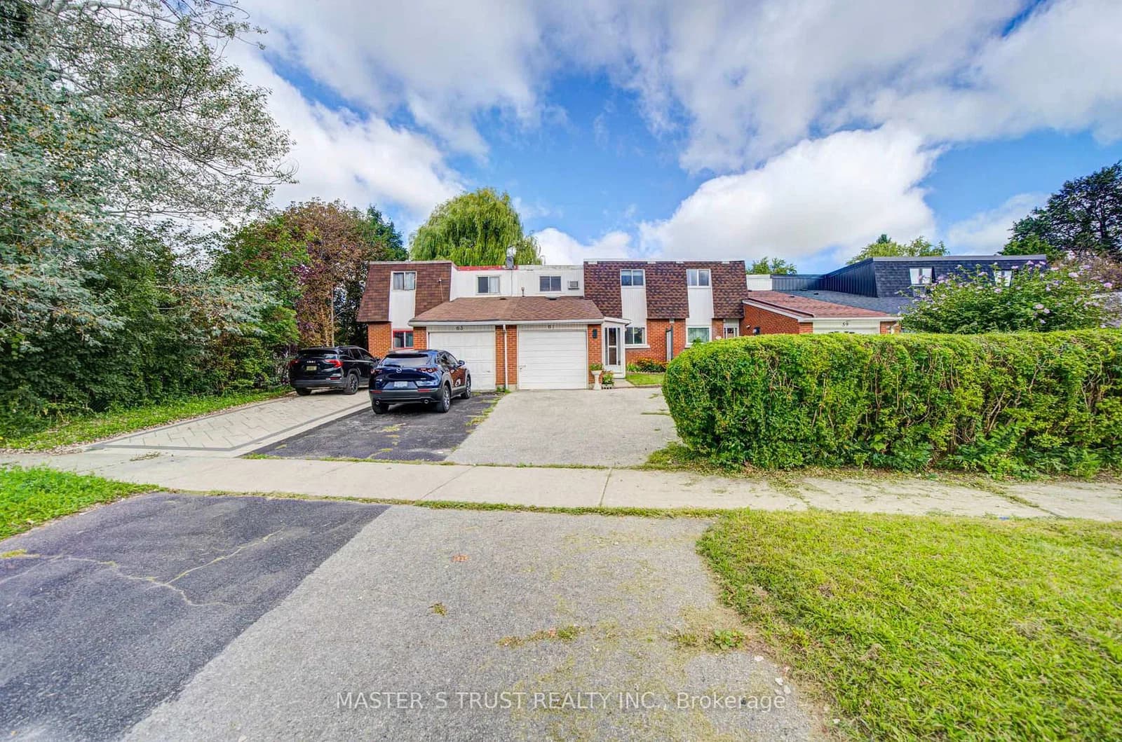 Photo of Wiggens Court in Toronto · Malvern