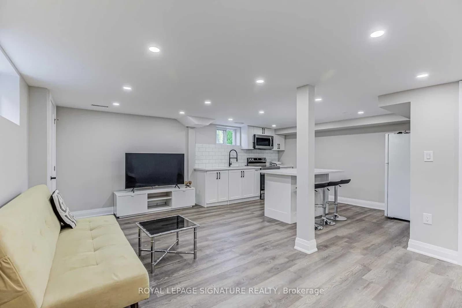 Photo of Inniswood Drive in Toronto · Wexford-Maryvale