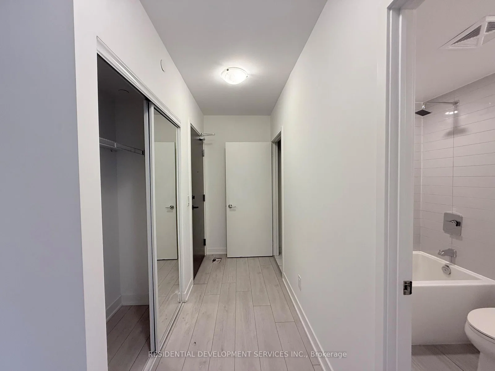 Kennedy Road in Toronto · Agincourt South-Malvern West — photo 3