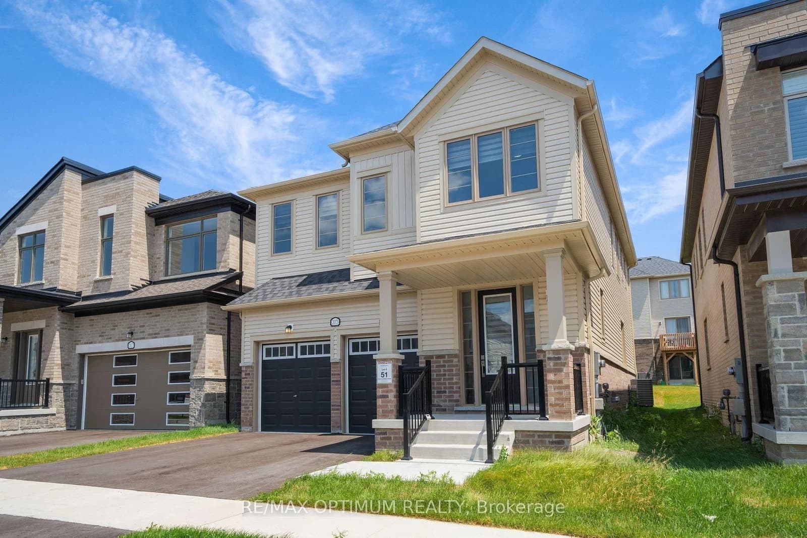 Chris Mason Street in Oshawa · Kedron — photo 2