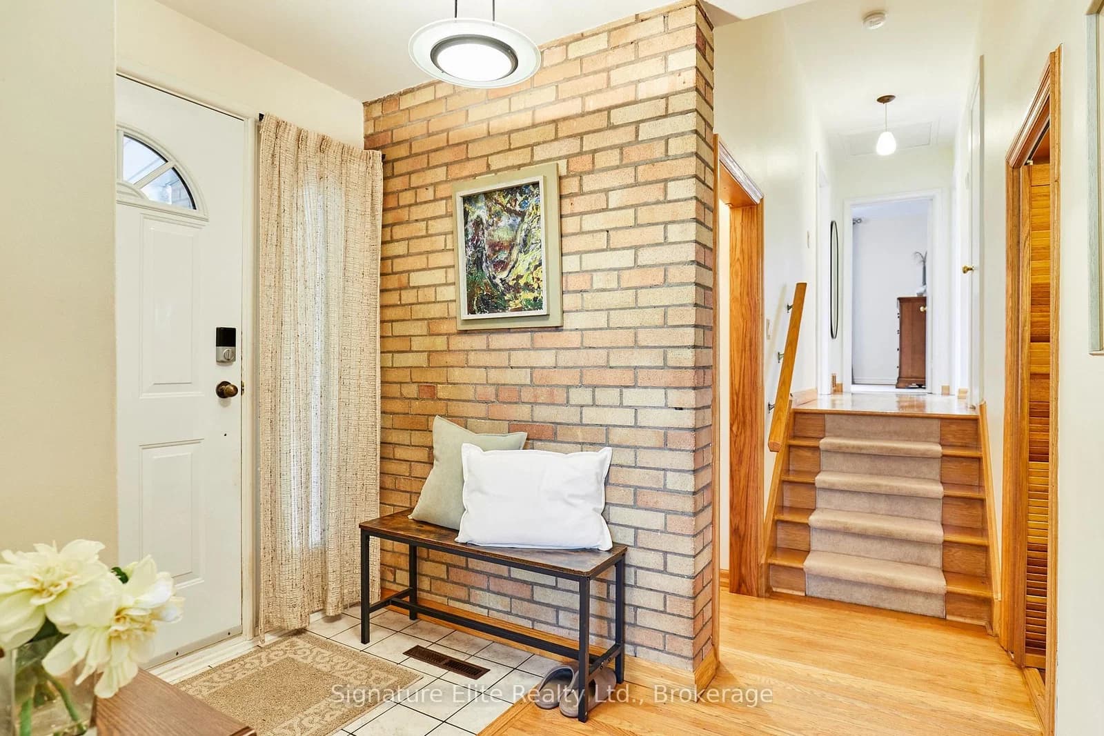 Haileybury Drive in Toronto · Bendale — photo 3