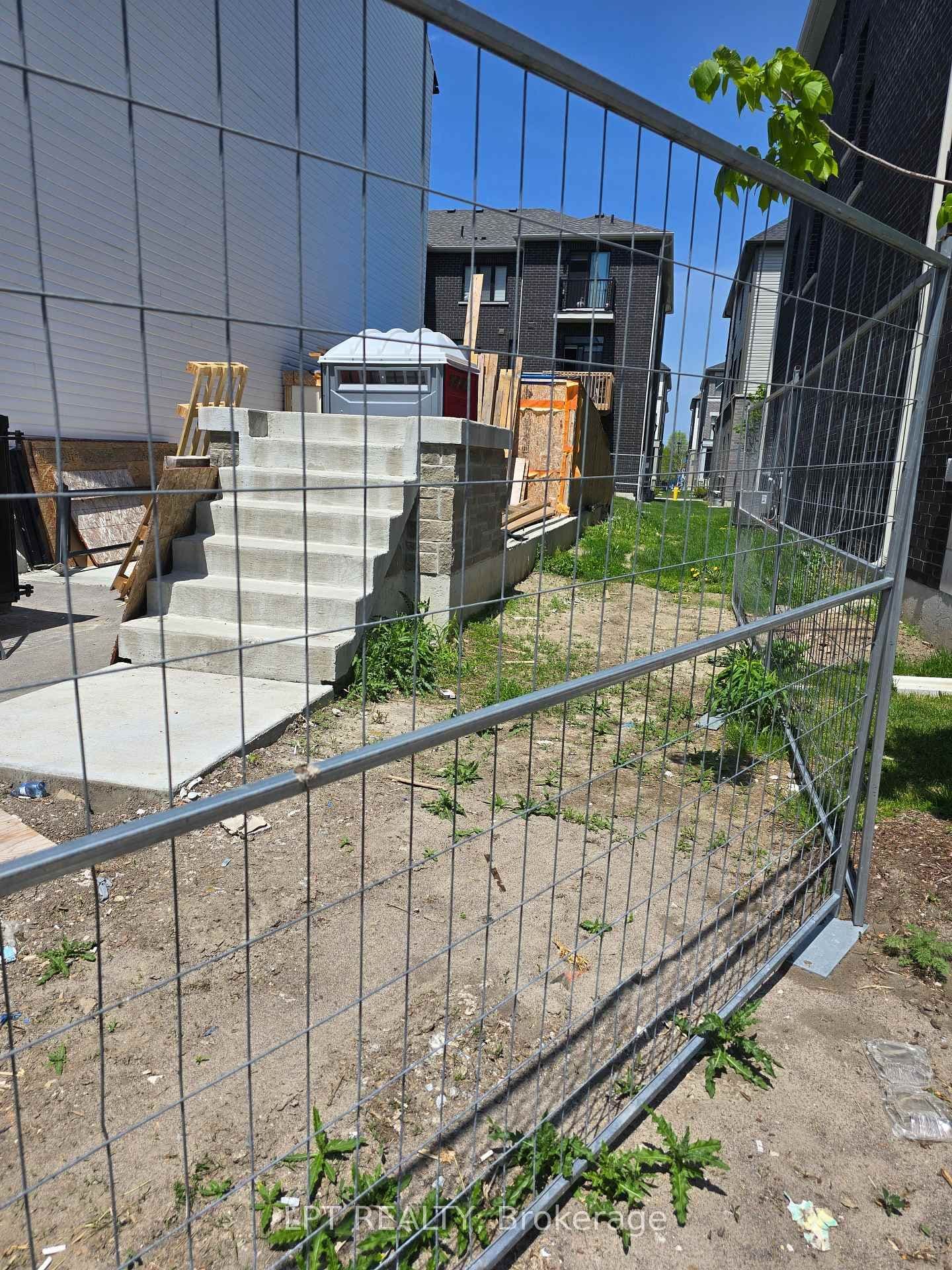 Photo of Eddystone Path in Oshawa · Donevan