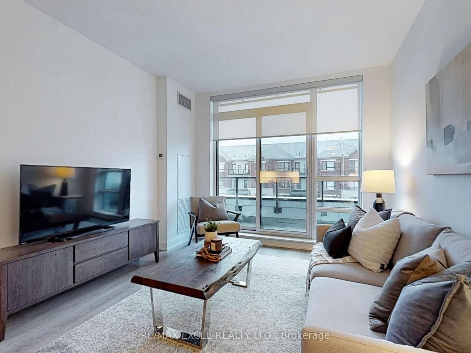 Gandhi Lane in Markham · Commerce Valley — photo 2